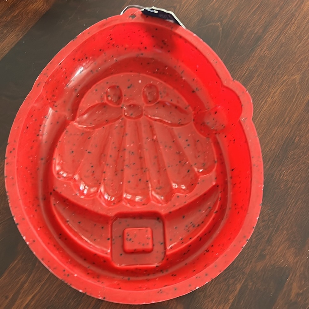 Red Santa Cake Mold - Picture 5 of 7